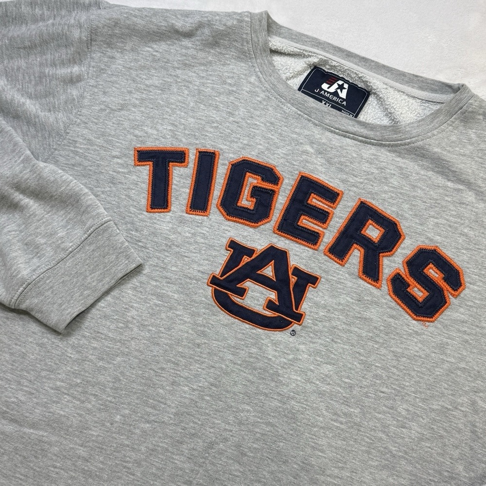 J America Auburn Tigers Sweatshirt XXL Gray Embroidered NCAA Crewneck Pullover